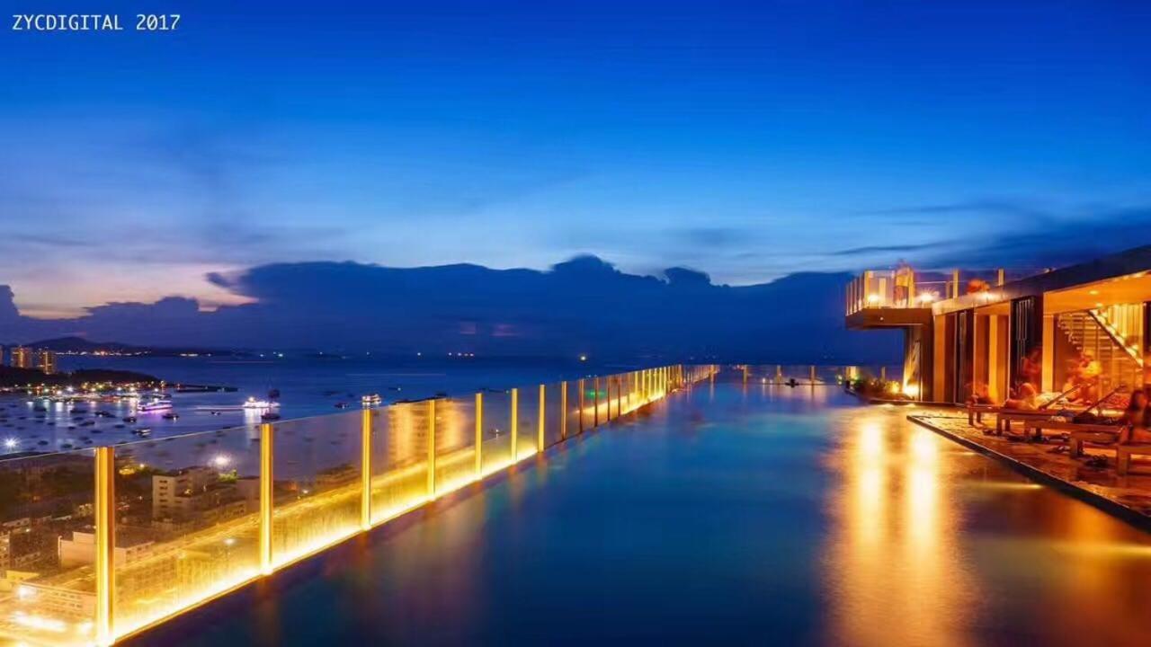 The Base Central Pattaya Eksteriør bilde